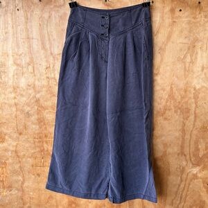 Wilfred Free Aritizia Wide Leg Gray Tencel Cropped Pant